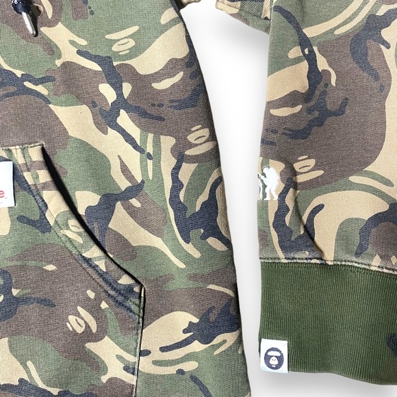 Men's Camouflage Hoodie - Picture 7 of 11